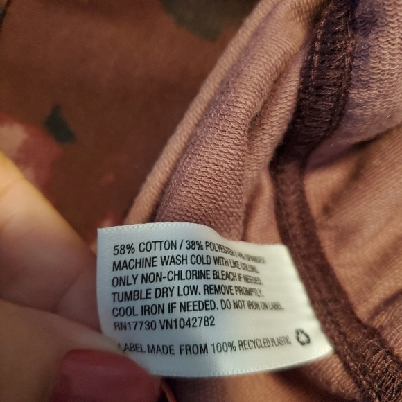 NEW Isabel Maternity by Ingrid & Isabel Sweatshirt - Picture 10 of 11